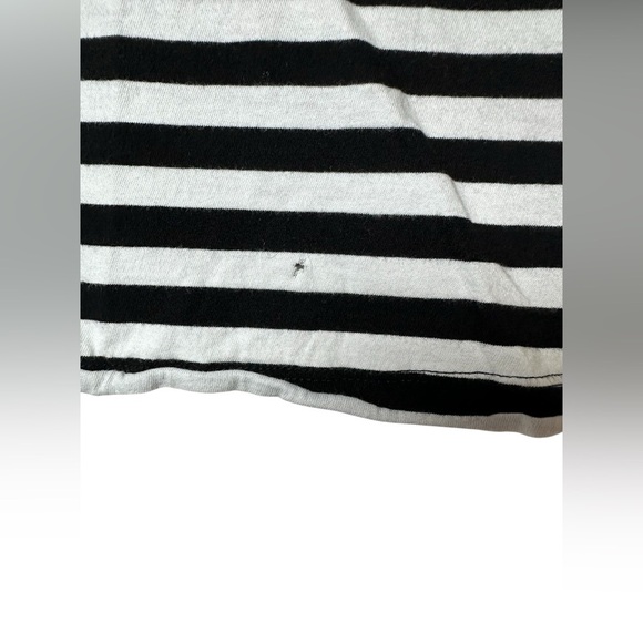 H&M Divided Black White Striped Crop T-Shirt Short Sleeve Size Small - Picture 3 of 5